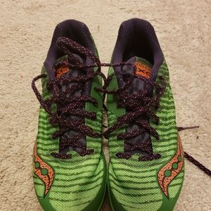 GUC Mens Saucony Kilkenny XC spikes size 6